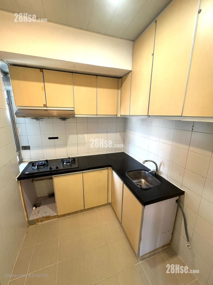 锦兴大厦 售盘 2 房 , 1 浴室 375 平方尺