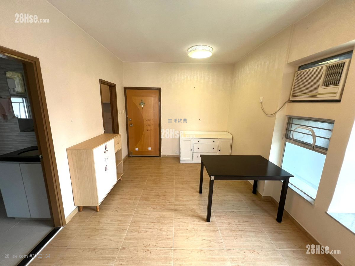 锦兴大厦 售盘 2 房 , 1 浴室 375 平方尺