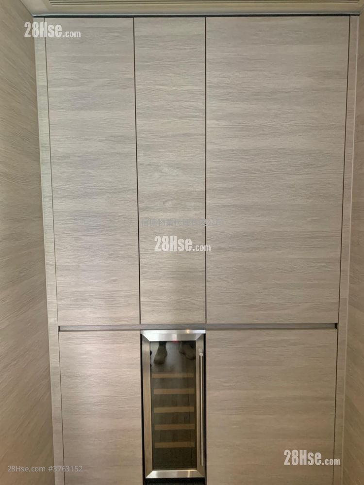 柏蔚山 租盘 3 房 , 2 浴室 877 平方尺