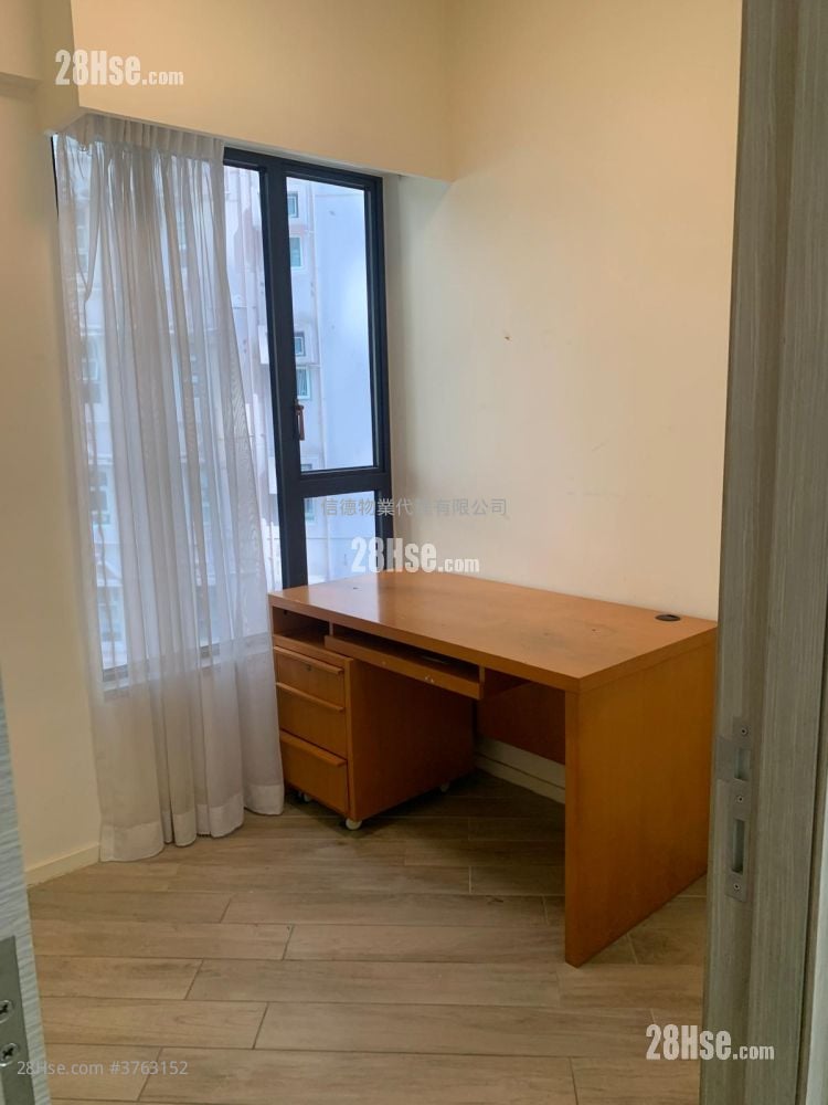 柏蔚山 租盘 3 房 , 2 浴室 877 平方尺