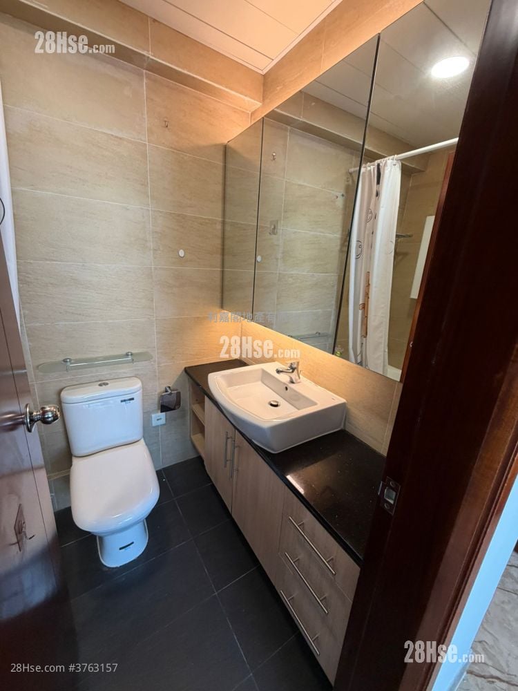 Coral Court Sell 3 Bedrooms 1,173 ft²