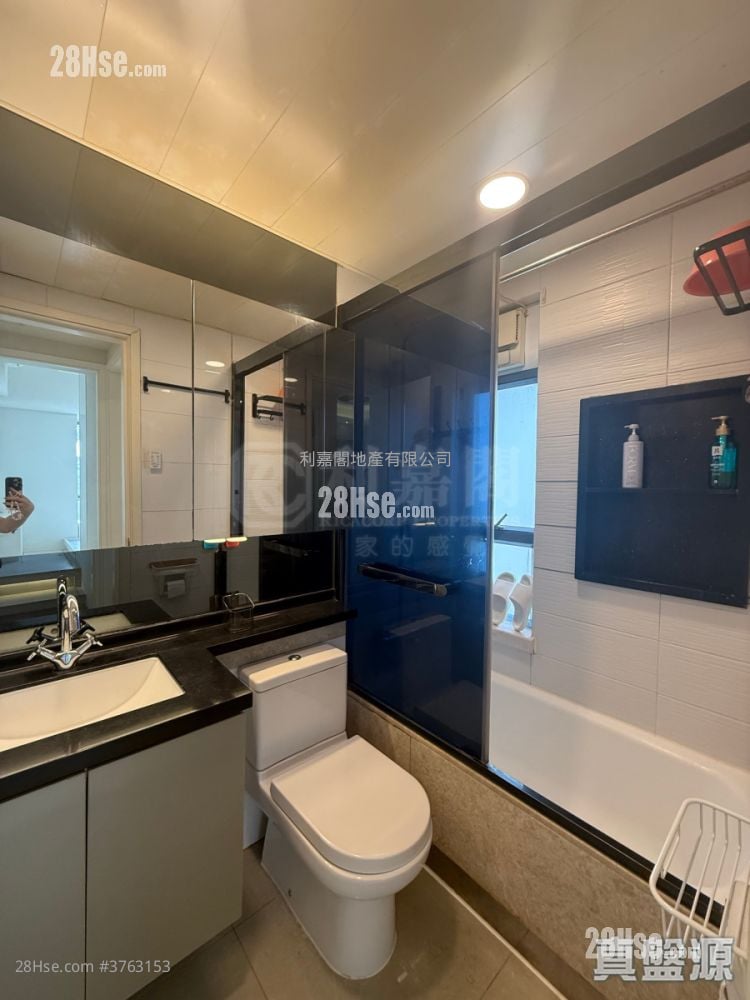 Primrose Hill Sell 2 Bedrooms , 1 Bathroom 529 ft²