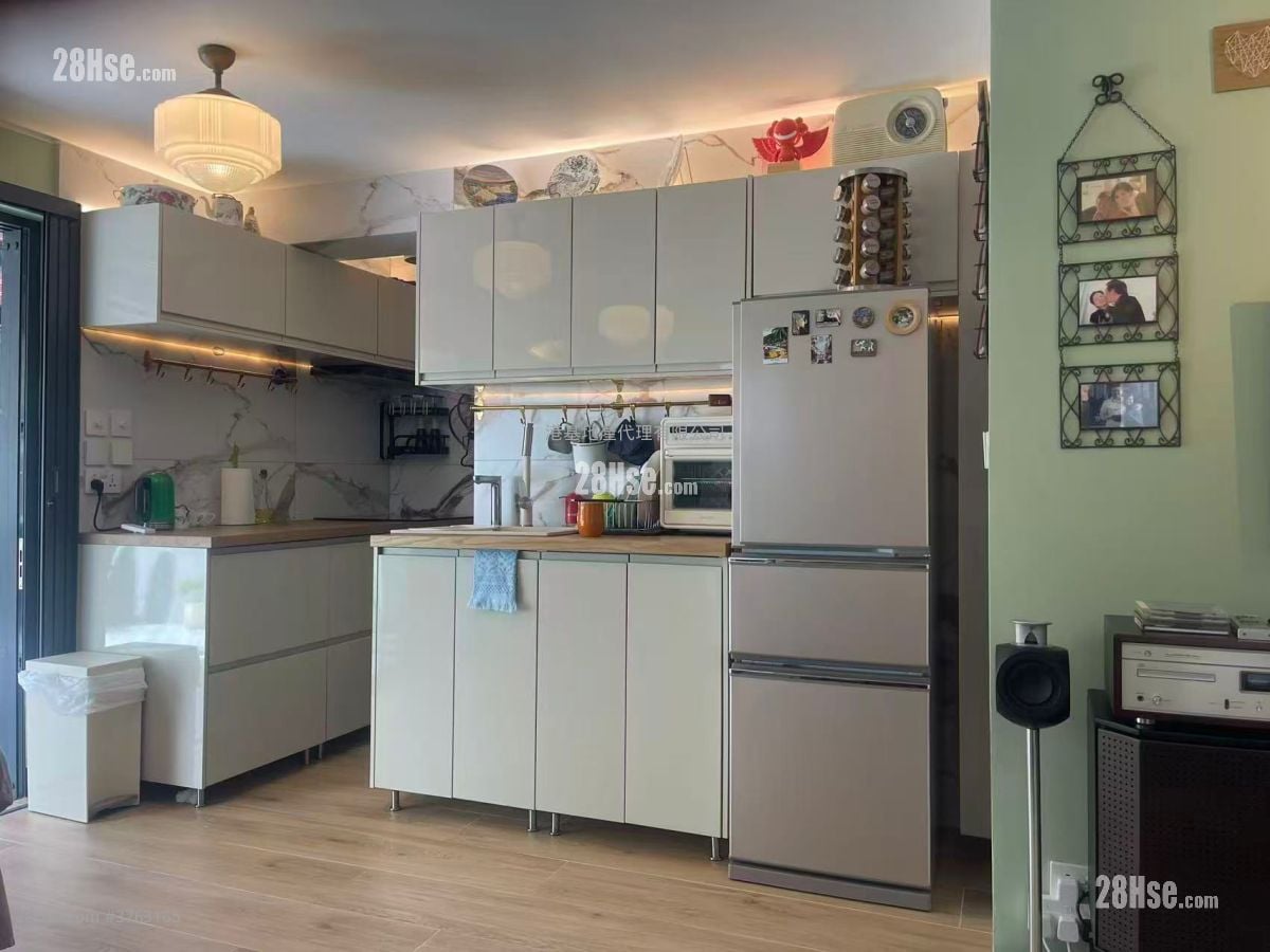 Wong Chuk Shan San Tsuen Sell 2 Bedrooms , 1 Bathroom 630 ft²