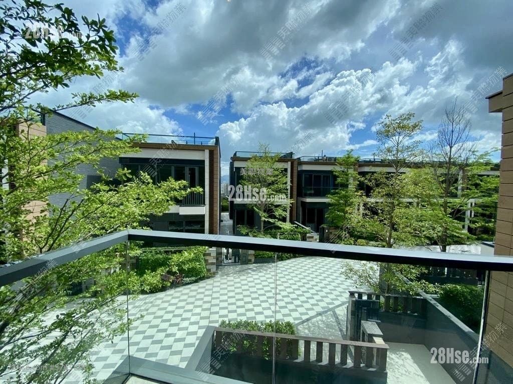 The Bloomsway Sell 3 Bedrooms , 5+ Bathrooms 1,785 ft²