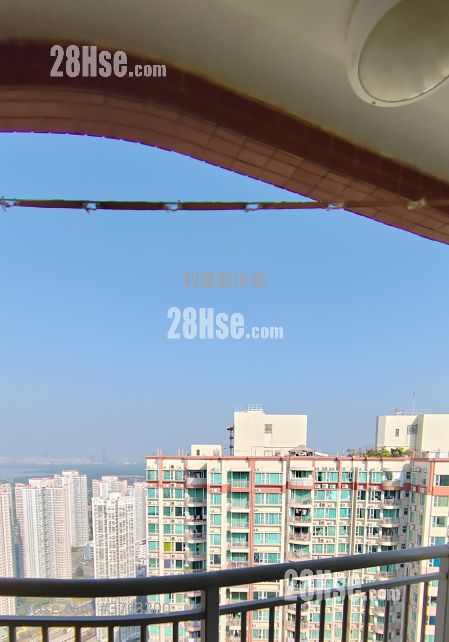 Central Park Towers Sell 2 Bedrooms , 1 Bathroom 493 ft²