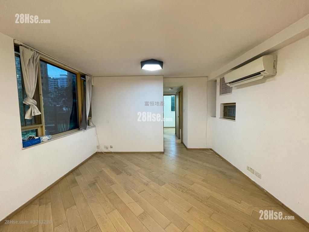 Harbour Place Sell 2 Bedrooms , 1 Bathroom 481 ft²