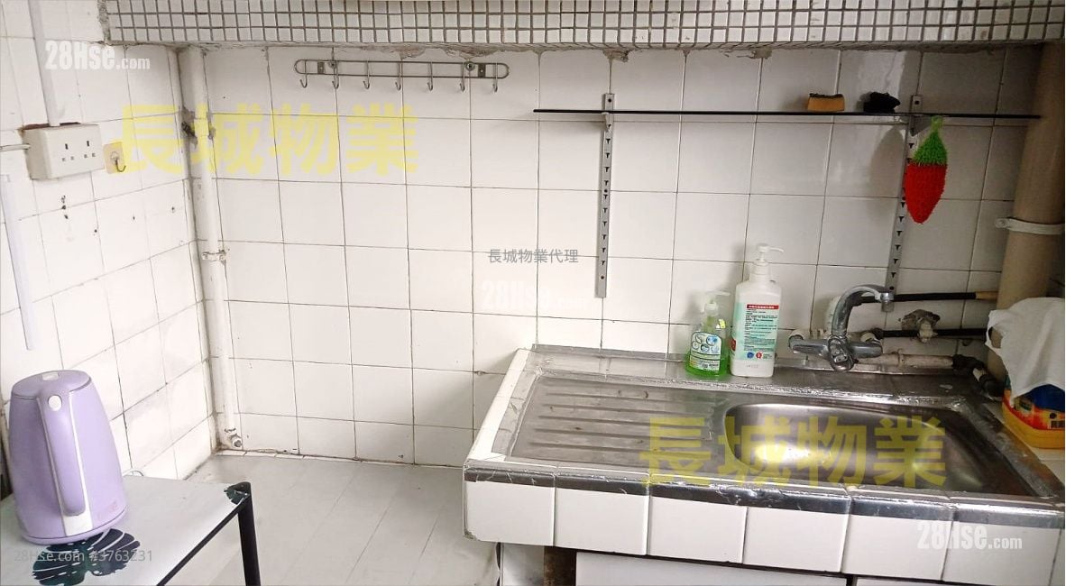 Fu Shin Estate Sell 1 Bedroom , 1 Bathroom 294 ft²