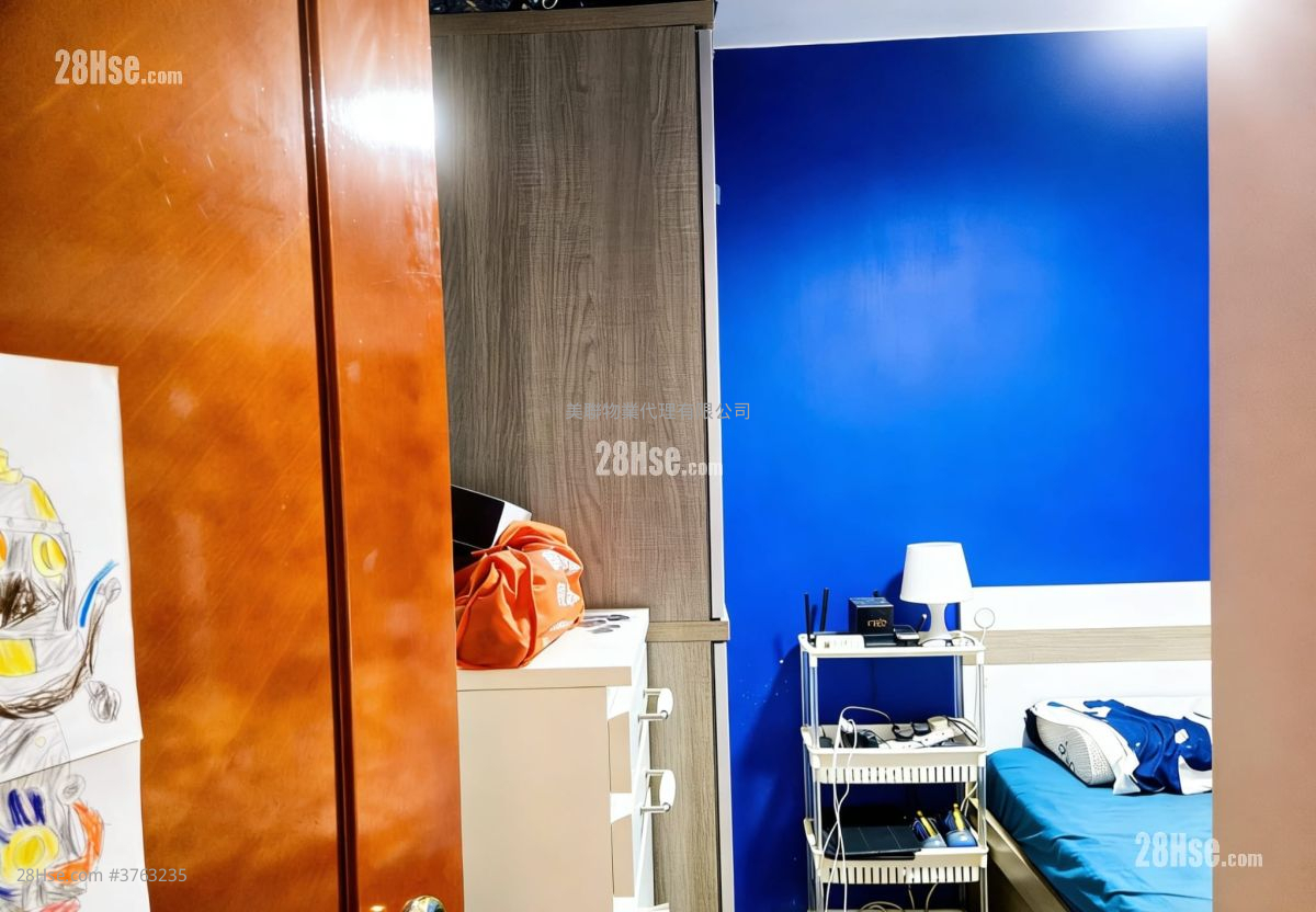 蔚蓝湾畔 售盘 2 房 490 平方尺