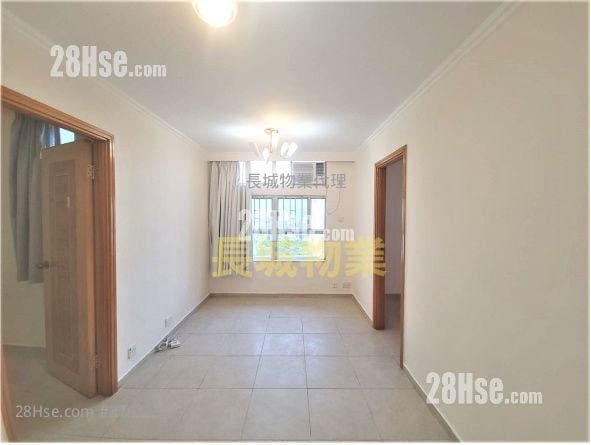 Yee Nga Court Sell 2 Bedrooms , 1 Bathroom 401 ft²