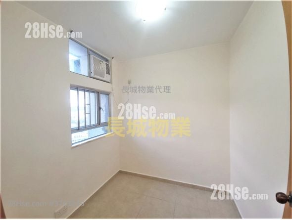 Yee Nga Court Sell 2 Bedrooms , 1 Bathroom 401 ft²