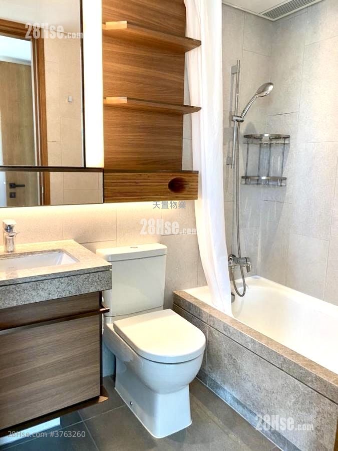 Park Hillcrest Sell 3 Bedrooms , 2 Bathrooms 635 ft²