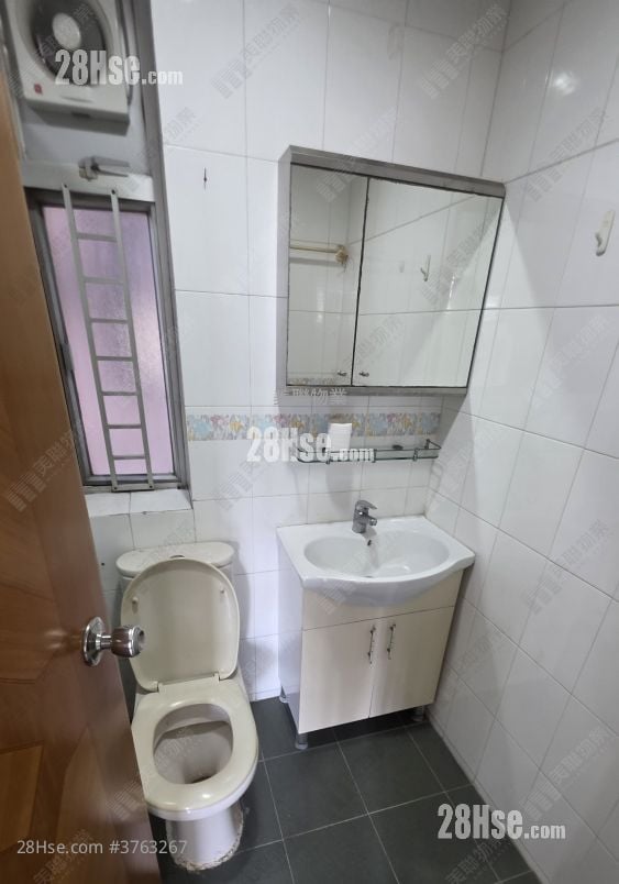 宝怡花园 售盘 2 房 415 平方尺