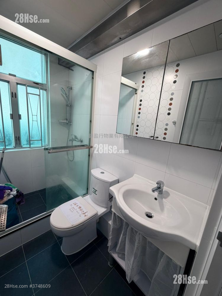 兆宜大廈 租盤 450 平方呎