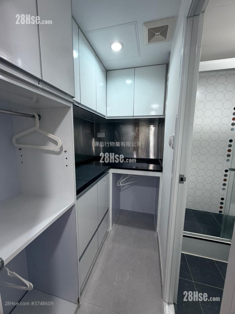 兆宜大廈 租盤 450 平方呎