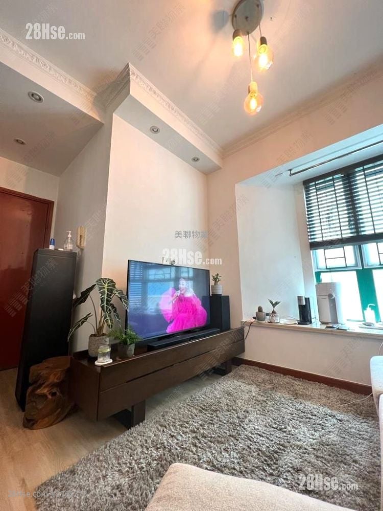 The Seacrest Sell 2 Bedrooms 434 ft²