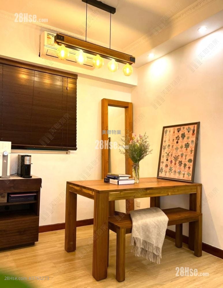 The Seacrest Sell 2 Bedrooms 434 ft²