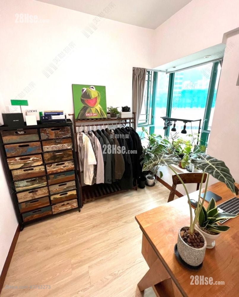 The Seacrest Sell 2 Bedrooms 434 ft²