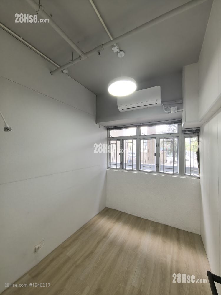 合兴工业大厦 租盘 80 平方尺