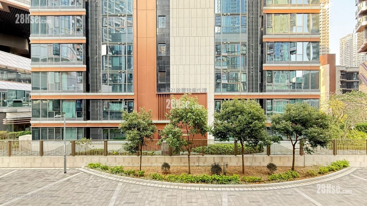 K. Summit Sell 1 Bedroom , 1 Bathroom 325 ft²