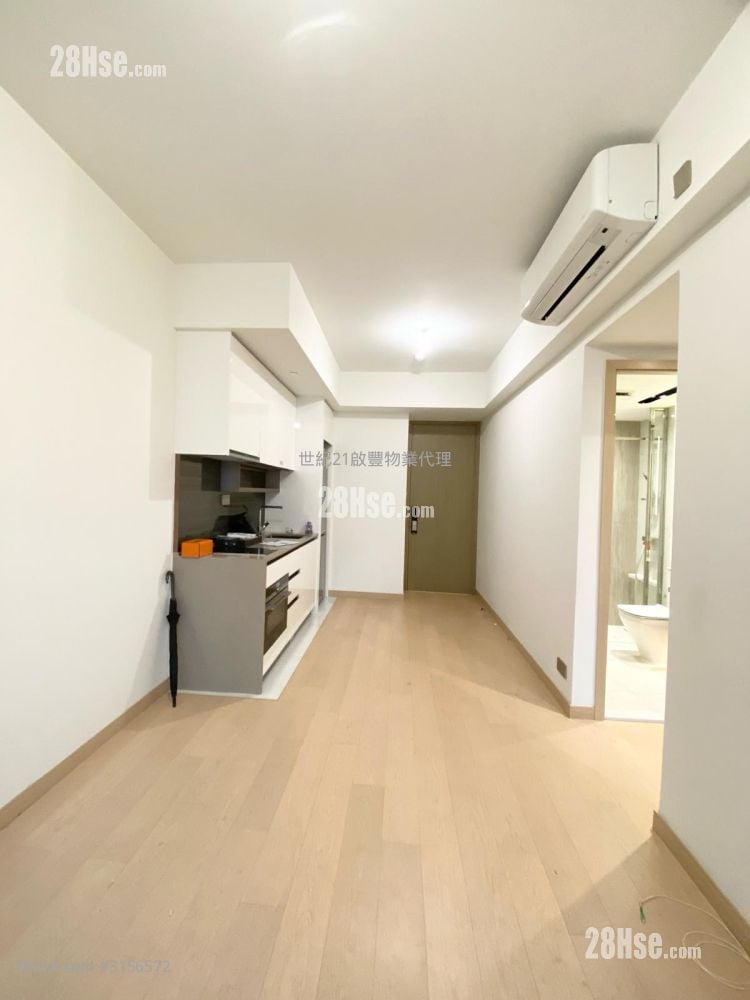 K. Summit Sell 1 Bedroom , 1 Bathroom 325 ft²