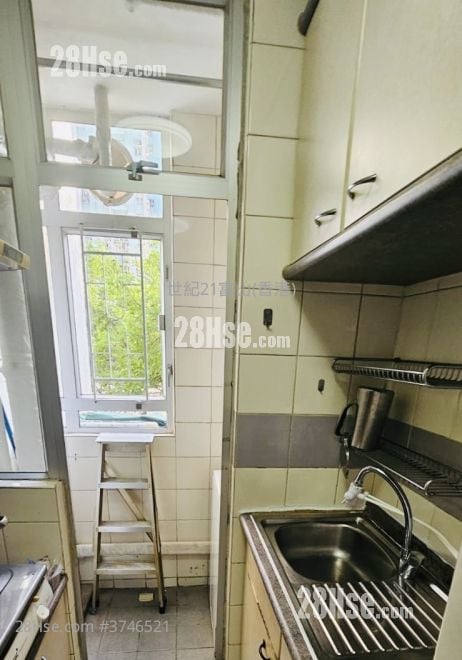 嘉強苑 售盤 2 房 , 1 浴室 407 平方呎