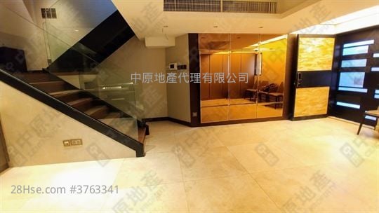 匡怡居 售盘 3 房 755 平方尺