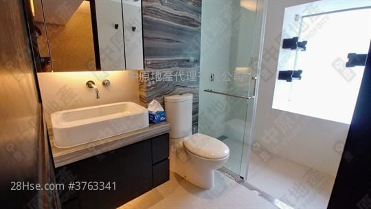 匡怡居 售盘 3 房 755 平方尺