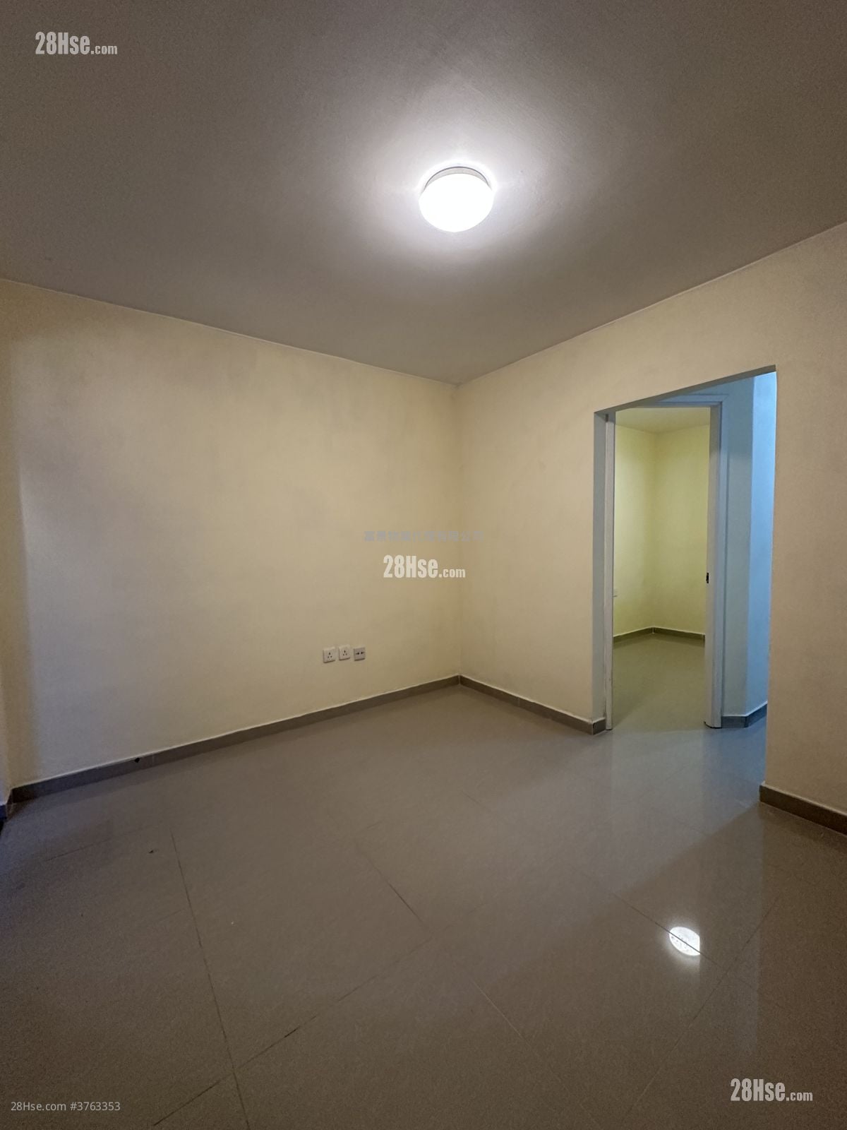 Village Sell 1 Bedroom , 1 Bathroom 300 ft²