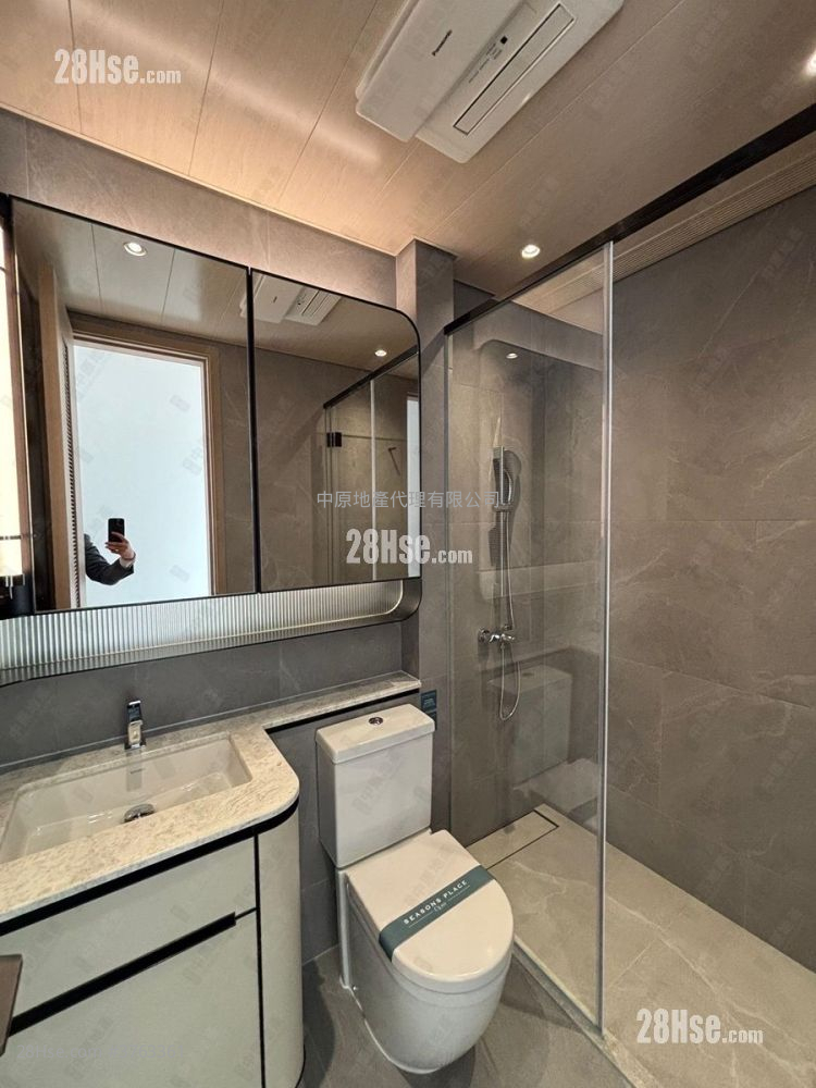 Seasons Place 售盘 3 房 665 平方尺