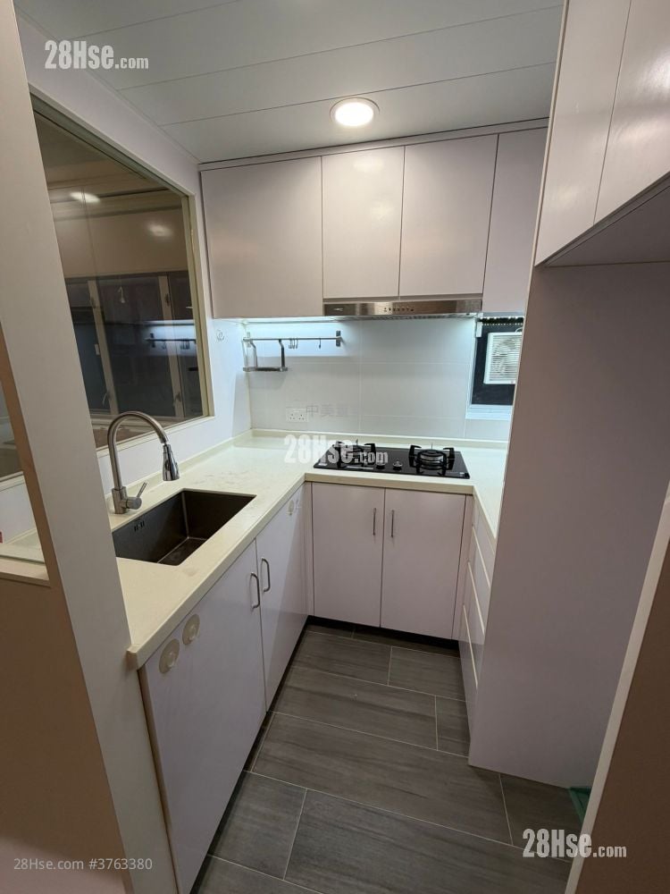 Viking Garden Sell 2 Bedrooms , 1 Bathroom 449 ft²