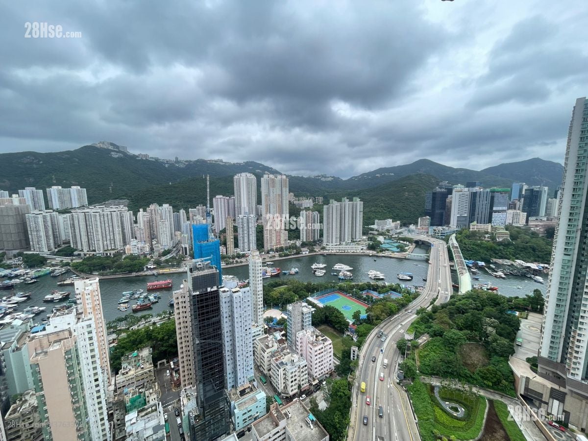 Yue On Court Sell 2 Bedrooms , 1 Bathroom 469 ft²