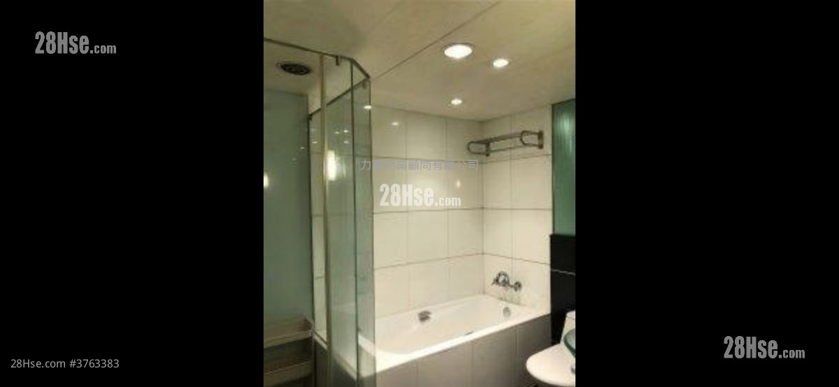 君临天下 售盘 1,049 平方尺