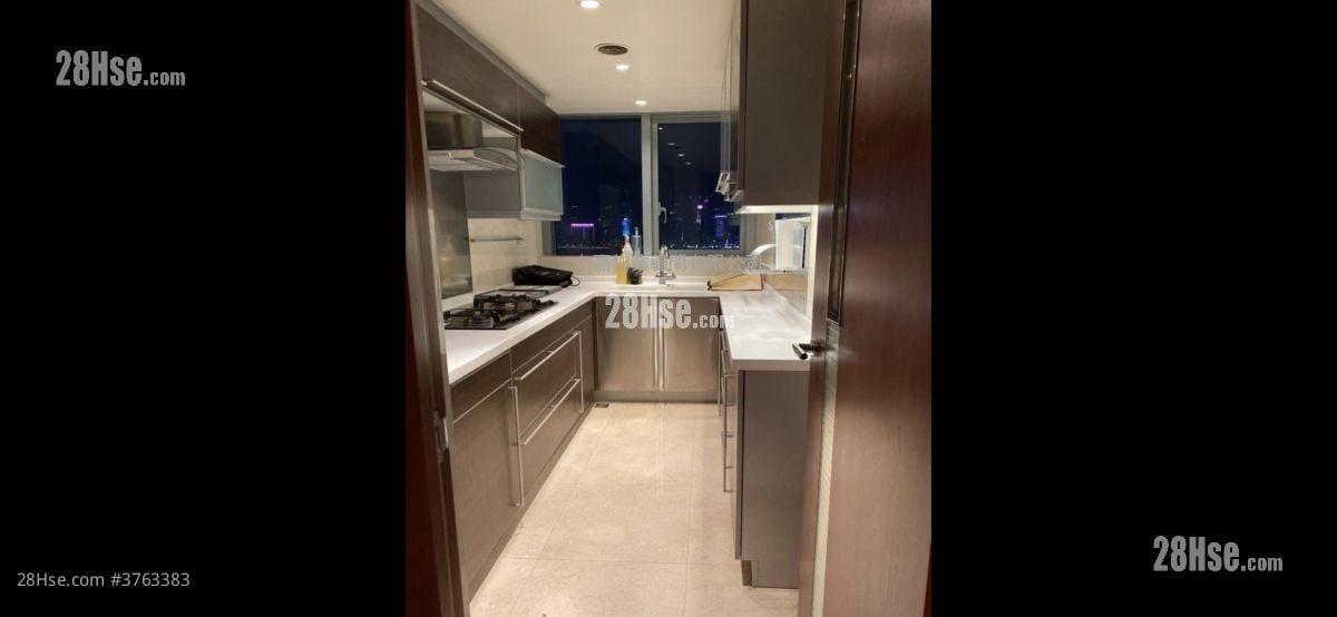 君临天下 售盘 1,049 平方尺