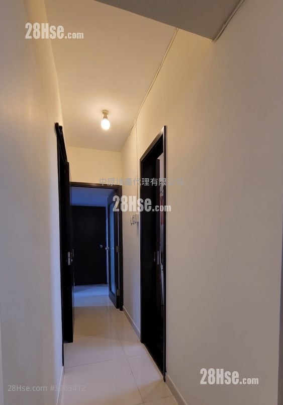 怡心园 售盘 3 房 584 平方尺