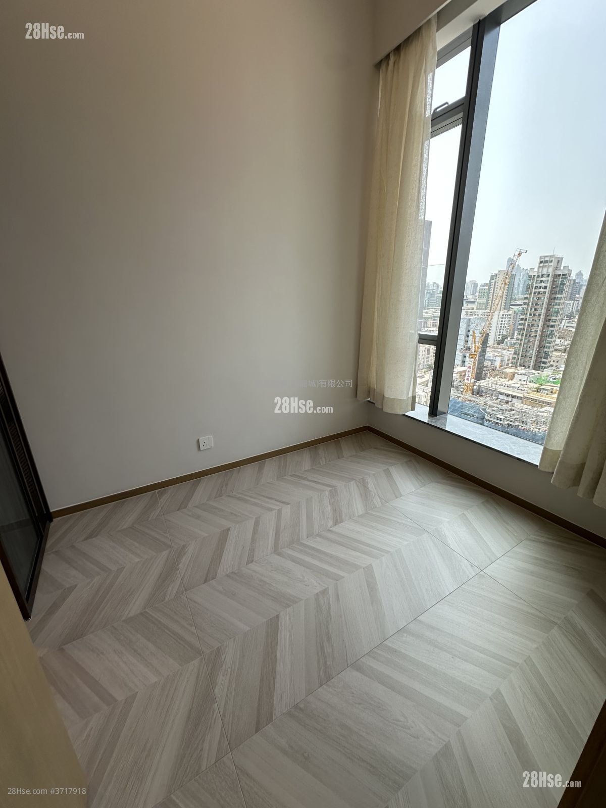 Eight Southpark Rental 1 Bedroom , 1 Bathroom 263 ft²