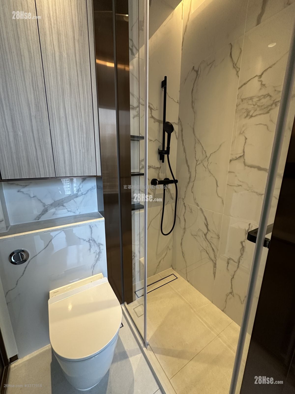 Eight Southpark Rental 1 Bedroom , 1 Bathroom 263 ft²