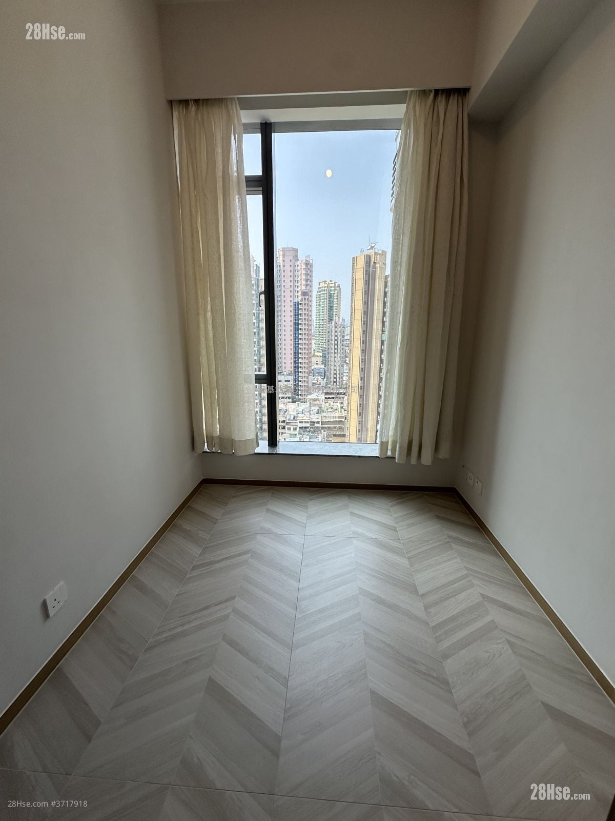 Eight Southpark Rental 1 Bedroom , 1 Bathroom 263 ft²