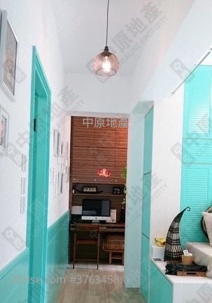 宝翠园 售盘 3 房 889 平方尺