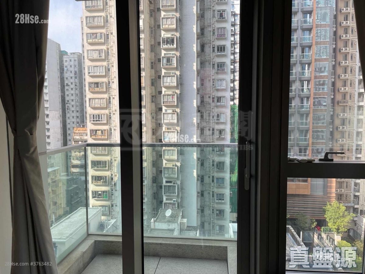 Imperial Kennedy Sell 2 Bedrooms 558 ft²