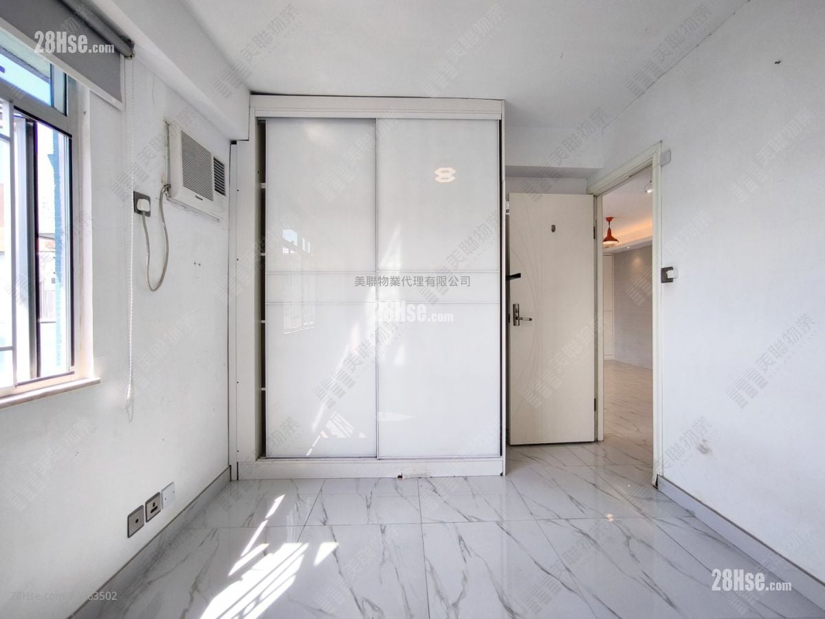 美孚新邨 售盘 2 房 , 2 浴室 631 平方尺