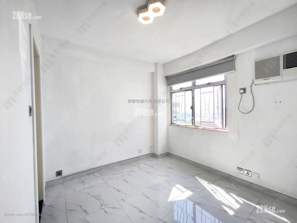 美孚新邨 售盘 2 房 , 2 浴室 631 平方尺