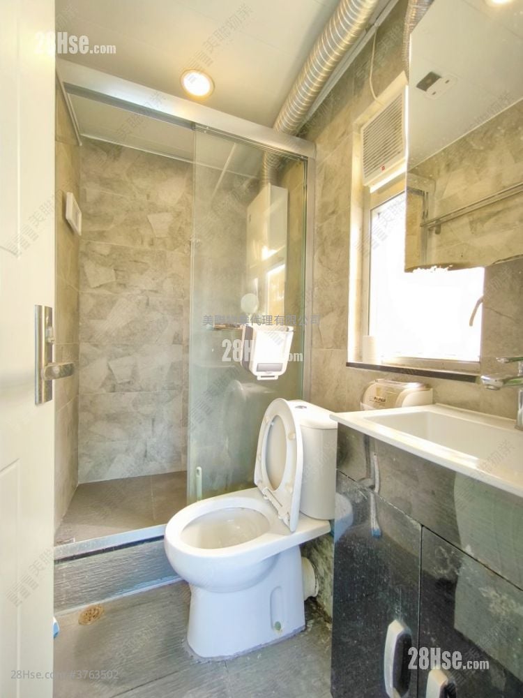 美孚新邨 售盘 2 房 , 2 浴室 631 平方尺