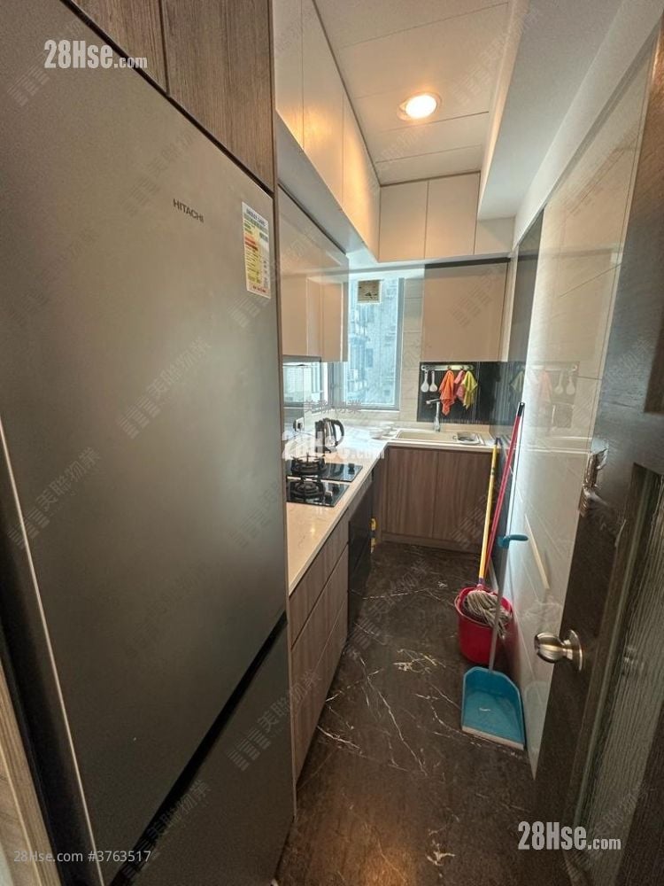 溱岸8号 售盘 3 房 , 2 浴室 725 平方尺