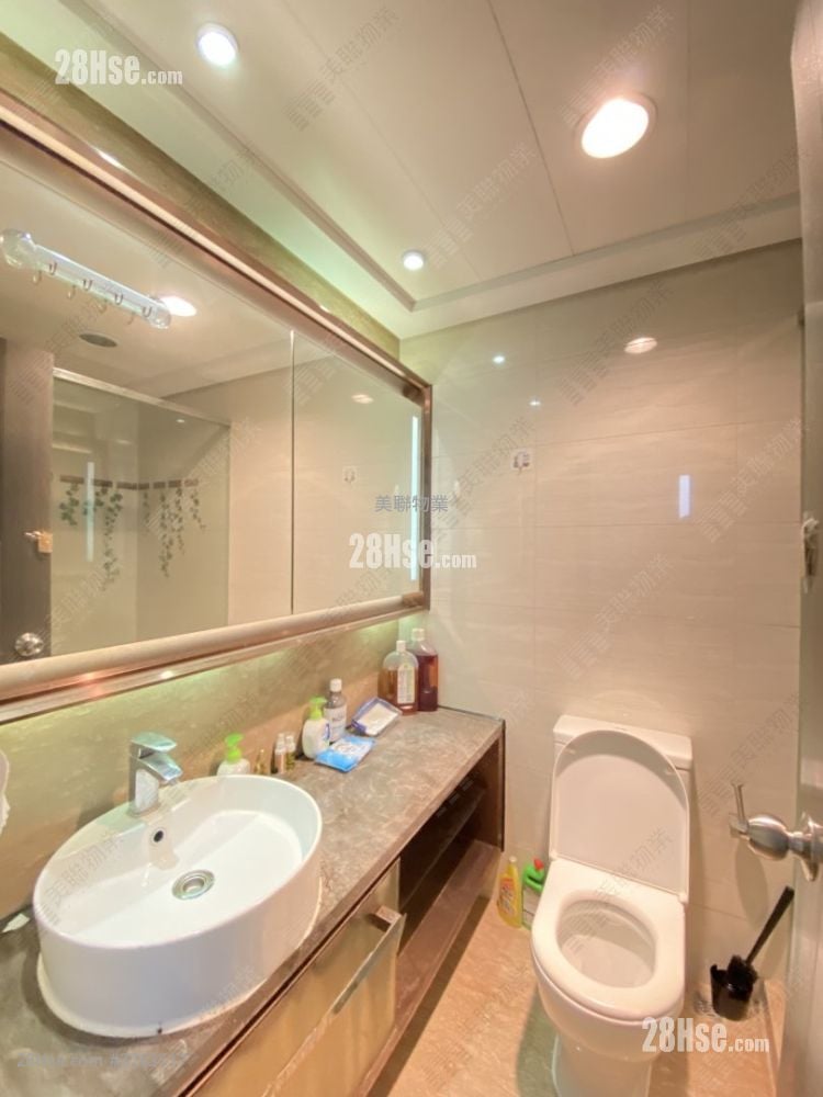 溱岸8号 售盘 3 房 , 2 浴室 725 平方尺