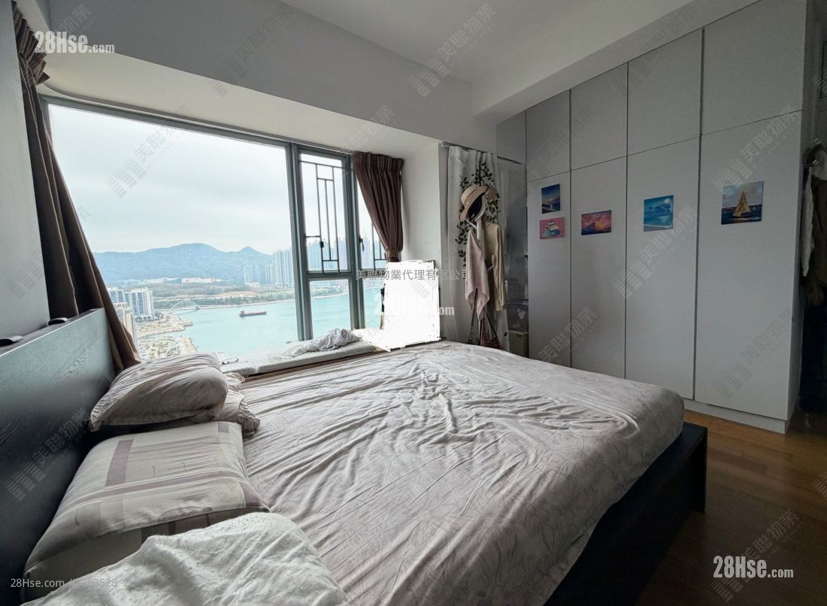 维景湾畔 售盘 2 房 765 平方尺