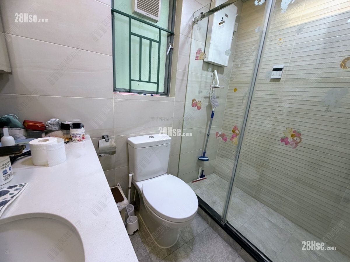 维景湾畔 售盘 2 房 765 平方尺