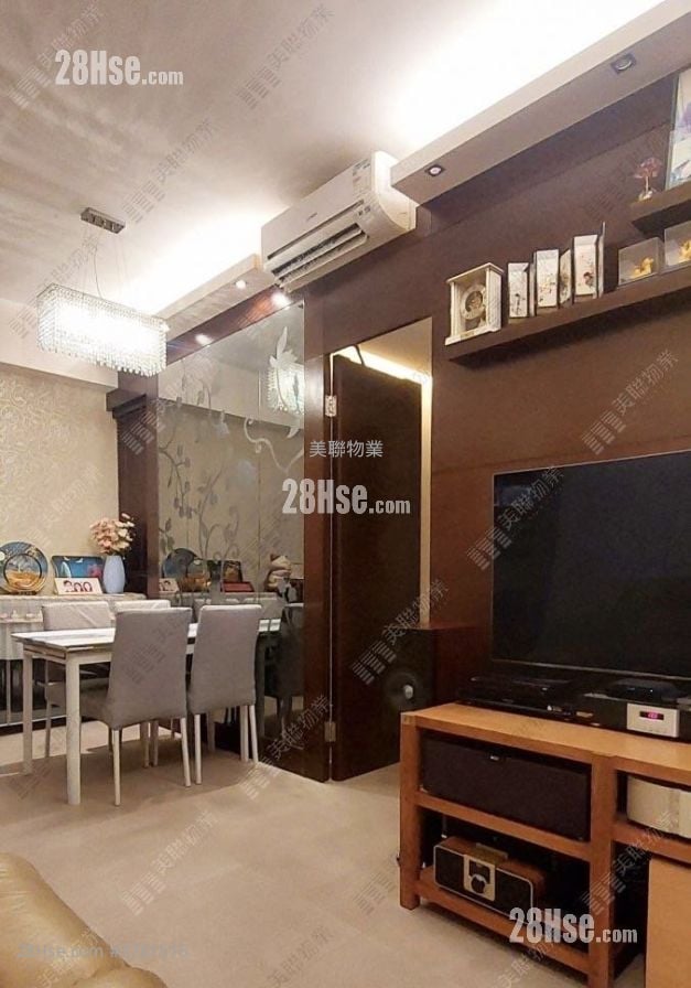 8 Royal Green Sell 3 Bedrooms 594 ft²