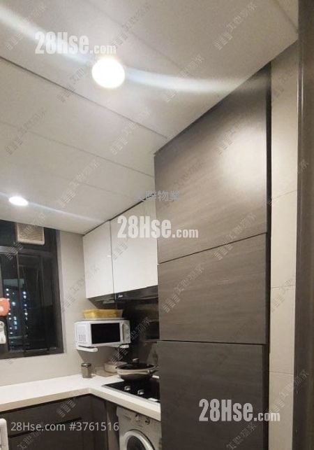 8 Royal Green Sell 3 Bedrooms 594 ft²