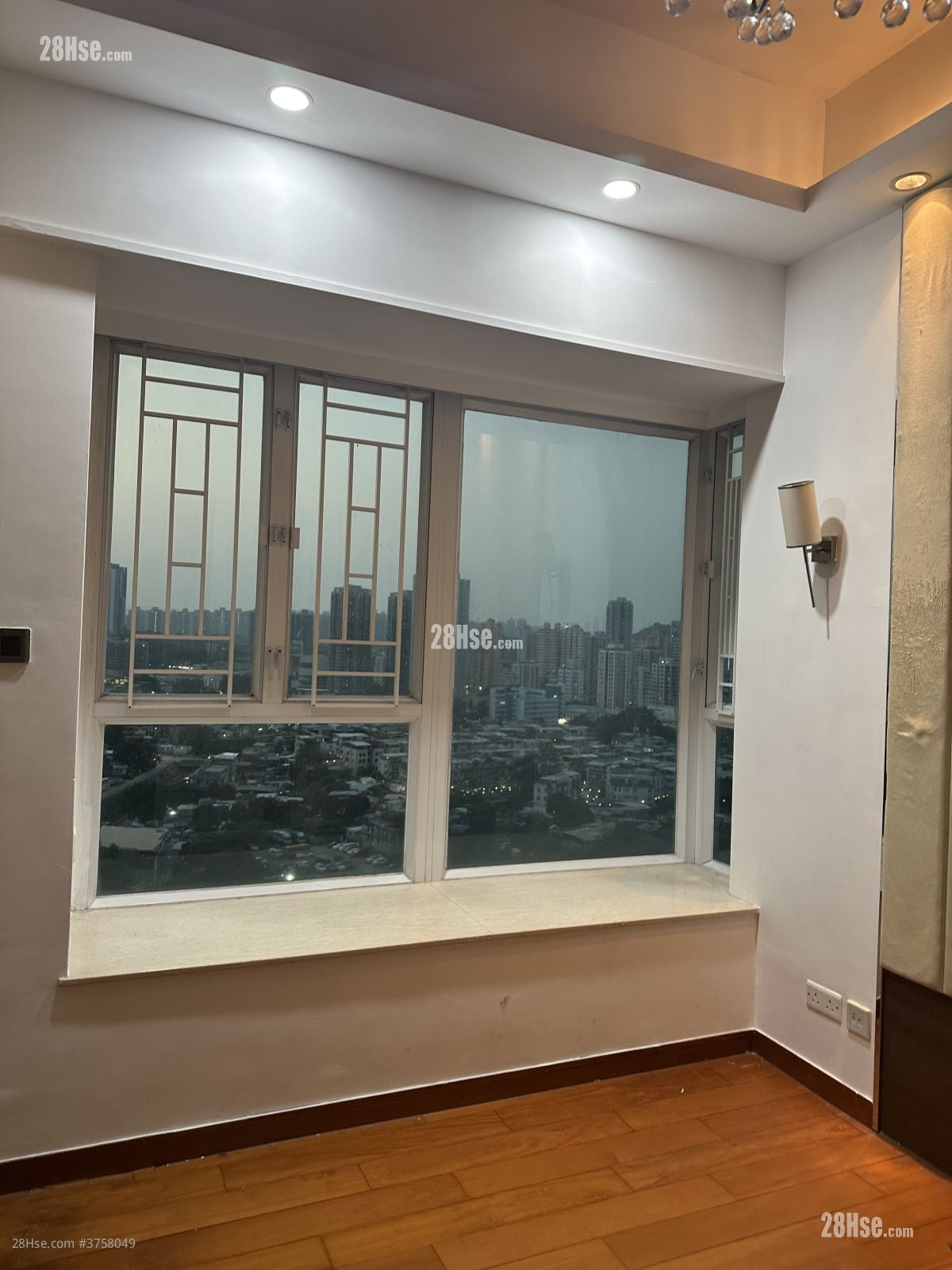 名御 租盘 3 房 , 2 浴室 730 平方尺