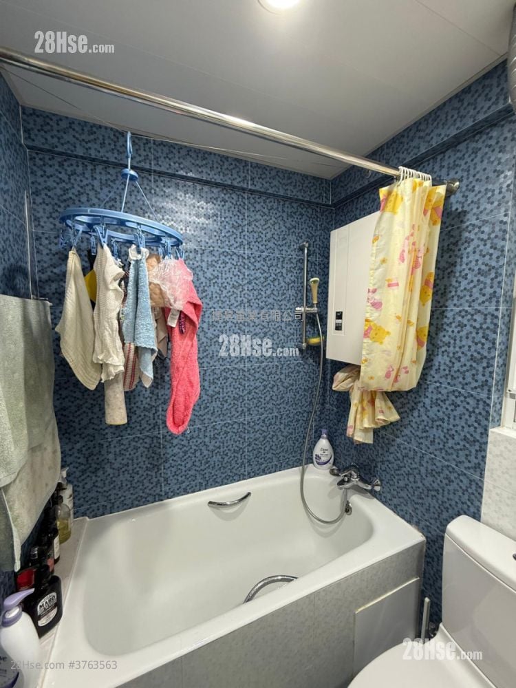 黄埔花园 售盘 4 房 , 2 浴室 777 平方尺